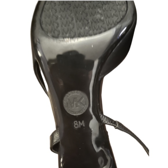 Michael Kors Eliza Flex Kitten Pumps in Black Leather - Picture 6 of 6